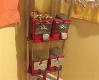 4 Head Bulk ORIGINAL GUMBALL Vending Machine Rack