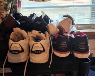 Name brand shoes, boots, sandals, tennis shoes - sizes 8, 8 1/2 & a few 9’s