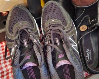 Name brand shoes, boots, sandals, tennis shoes - sizes 8, 8 1/2 & a few 9’s