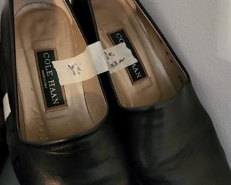 Name brand shoes, boots, sandals, tennis shoes - sizes 8, 8 1/2 & a few 9’s