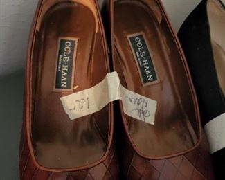 Name brand shoes, boots, sandals, tennis shoes - sizes 8, 8 1/2 & a few 9’s