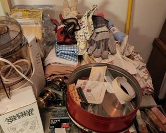 Utility room - sewing items