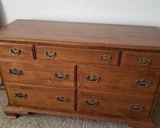 Ethan Allen Dresser