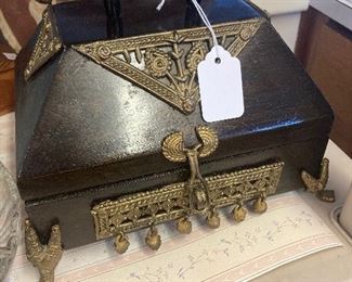 Footed, domed box
