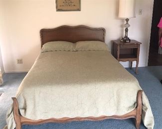 Stanley Bedroom 

Stiffel Lamp