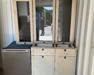 Canac Cabinets with Cove Dishwasher