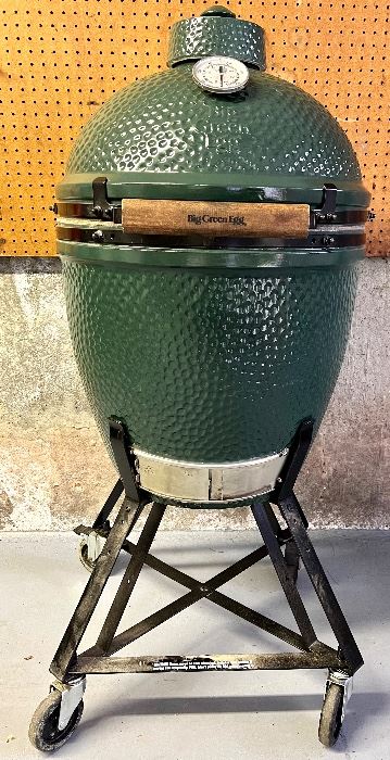 Big Green Egg Grill