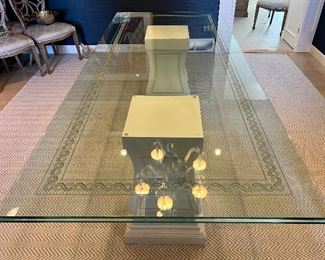 detail-the glass is embossed on the underside all the way around