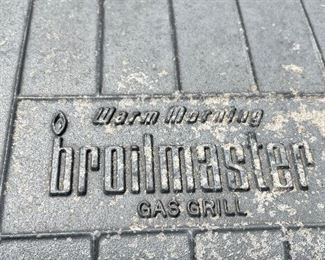 Broilmaster gas grill