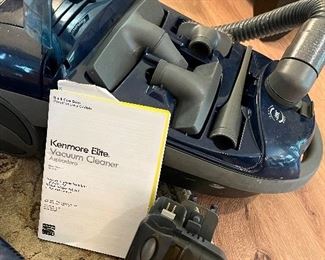 Kenmore Elite Vacuum w/all accessories 