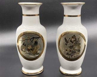 (2) Japanese Chokin Metal Engravings on Vases
Vases are 10.5in h
Chokin Art was used to decorate Samurai Warrior Armor