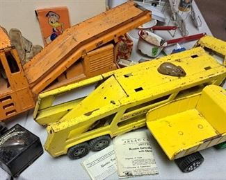 Antique toys and dolls