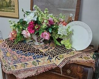 Tiger Eye oak dresser w/ matching wall mirror