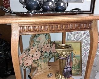 Antique oak parlor table