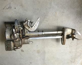 Evinrude Outboard Motor - Restorable Motor 1.5HP 