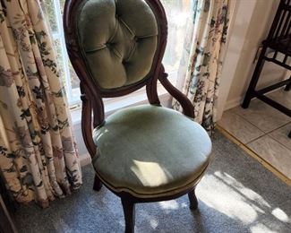 $75 - 35" high x 19" wide x 18" deep