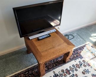 $50 - 12" high x 18" wide x 18" deep