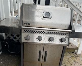 Grill $100