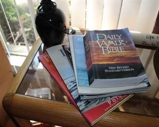 Rudder Boat Books, Daily Walk Bible