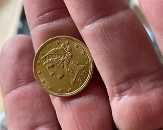 1907-D $5 Gold 1/4 ounce coin - nice grade! 