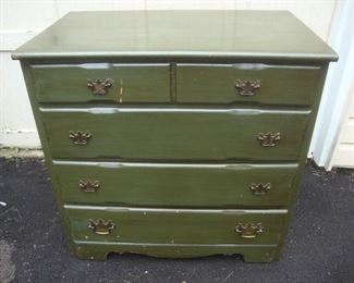 4-drawer chest with green paint