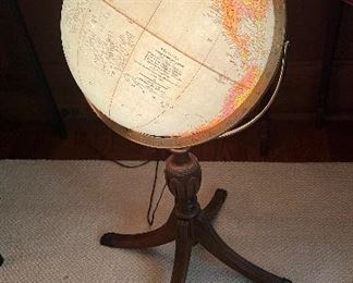 Scarce 1960’s Replogle 16 inch lighted library Globe