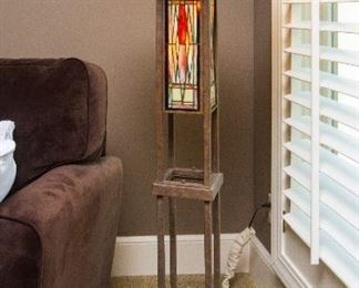 WONDERFUL! Stained Glass Floor Lamp