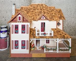 Great Doll House!!