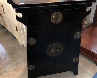 Side table Orlando Estate Auction