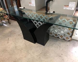 Glass top table Orlando Estate Auction