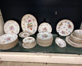 Porcelain dinnerware Orlando Estate Auction