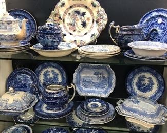 Porcelain dinnerware Orlando Estate Auction