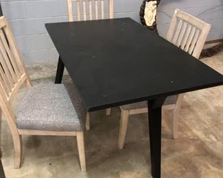 Table with chairs Orlando Estate Auction