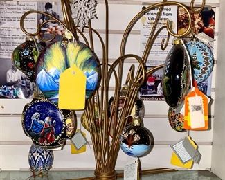 Uzbekistan  hand painted ornaments 