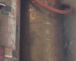 Pyrene fire extinguisher 