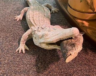 San Pacific International Metal Alligator Sculpture