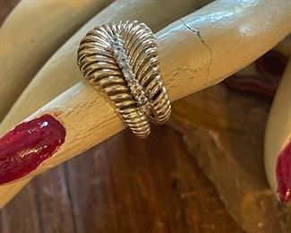 14K GOLD and DIAMOND Fashion Ring - Comes with Current Appraisal