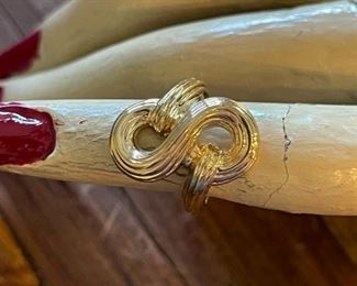 14K GOLD Twisted Knot Ring - Comes with Current Appraisal