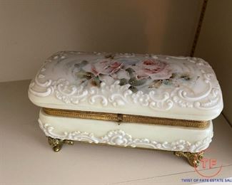 Large WAVECREST Jewelry Box