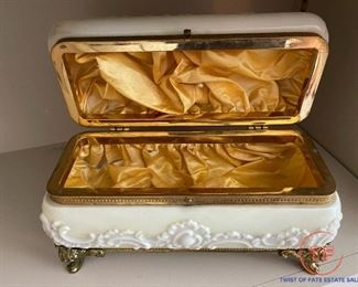 Large WAVECREST Jewelry Box