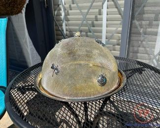 Bug Decorated Mesh Dome Food Protector