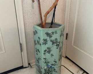 Chinese Porcelain Umbrella Holder