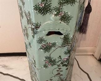 Chinese Porcelain Umbrella Holder