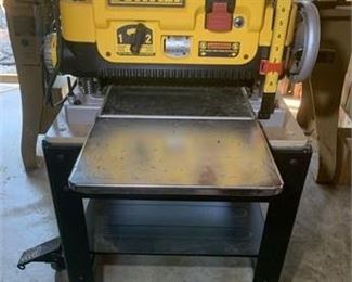 Lot 3
DeWalt 13" Thickness Planer