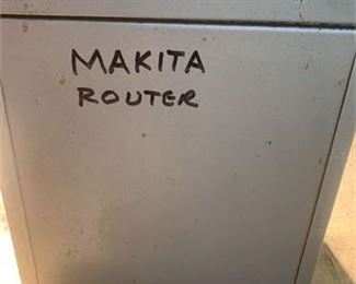 Lot 128
Makita Router