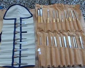 Lot 170
2 Sets of Wood Chisels