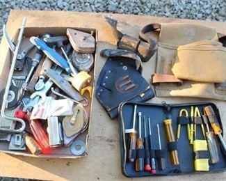 Lot 193
Tool Belt and Assorted Tools