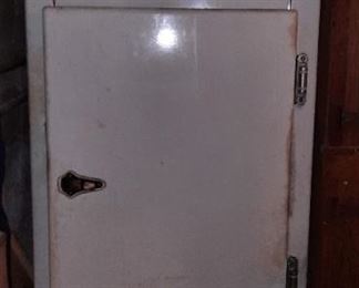 General Electric Vintage Refrigerator 