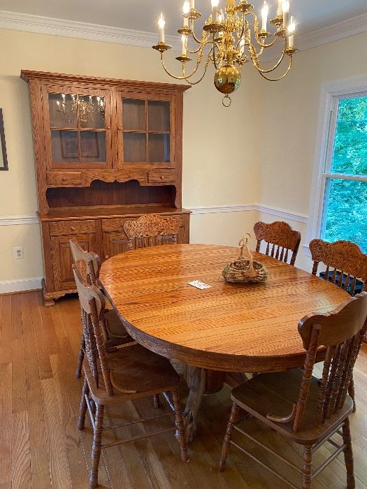 Fairfax Station Estate Sale by KC SALES starts on 8/12/2022