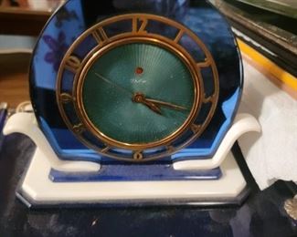 VINTAGE CLOCK